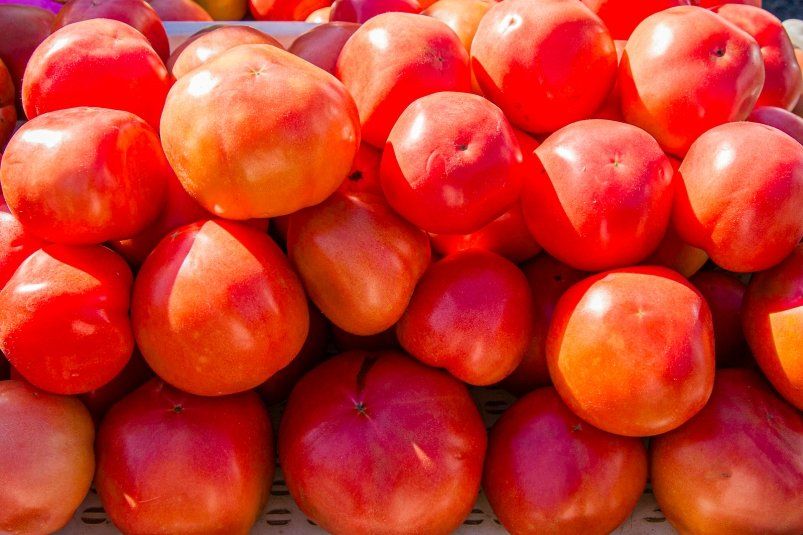 Секреты богатого урожая: как вырастить крупные и вкусные томаты без химии Секреты богатого урожая: как вырастить крупные и вкусные томаты без химии