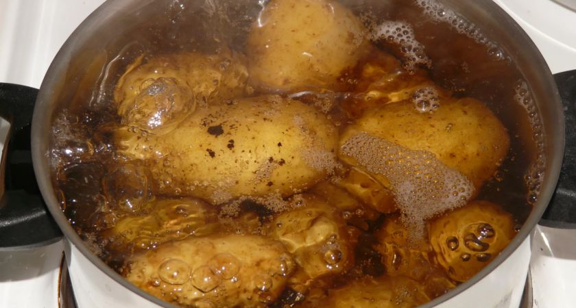Как правильно варить картошку: секреты на вкусный и ароматный гарнир Как правильно варить картошку: секреты на вкусный и ароматный гарнир