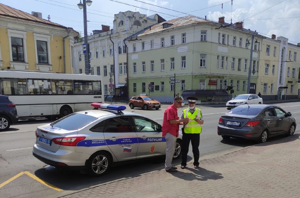Старые автомобили под особым вниманием: разбираемся в слухах о штрафах и снятии с учёта Старые автомобили под особым вниманием: разбираемся в слухах о штрафах и снятии с учёта