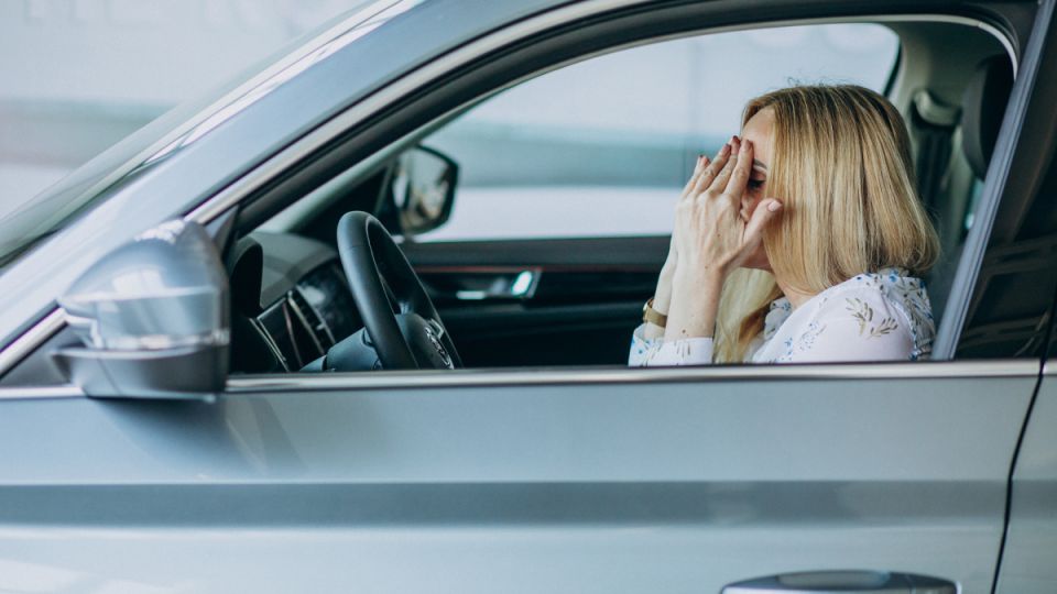 Что делать, если на панели авто загорелся «Check» Что делать, если на панели авто загорелся «Check»