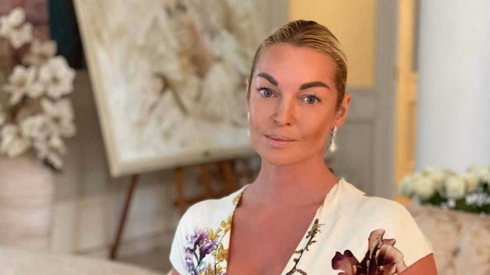 Анастасия Волочкова расстаётся с роскошной петербургской квартирой Анастасия Волочкова расстаётся с роскошной петербургской квартирой