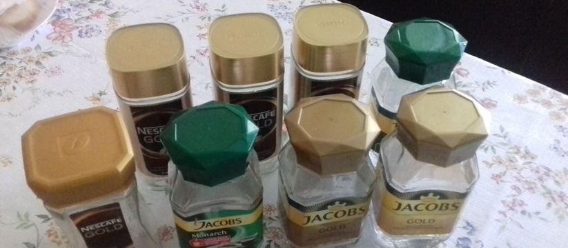 Превратите старые банки из-под кофе в стильные органайзеры для кухни Превратите старые банки из-под кофе в стильные органайзеры для кухни
